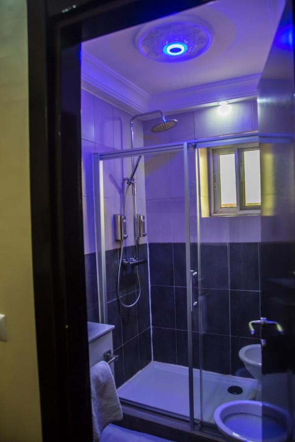 Hotel Univers 3 Aeroport Luxe Νιαμέυ Εξωτερικό φωτογραφία